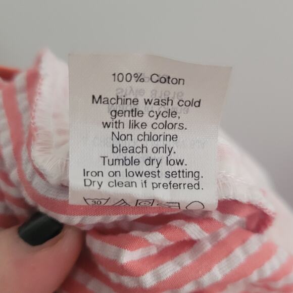 Size 8 J. Crew City Fit salmon pink and white striped seersucker shorts - Picture 5 of 5